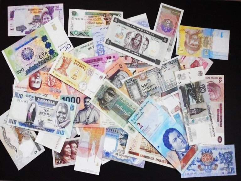 Qué Incluye un Set de Billetes y Monedas en Chile